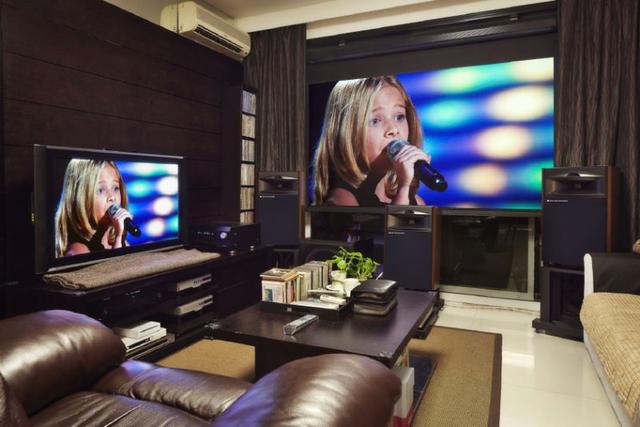 現(xiàn)代客廳私人影院設(shè)計實例！從隔音到美觀，方案參考