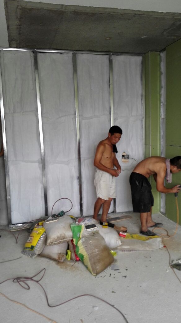 您還會(huì)害怕噪音的偷襲嗎，莞酈為您送來(lái)了吸音棉，吸音棉保護(hù)市民的健康睡眠生活